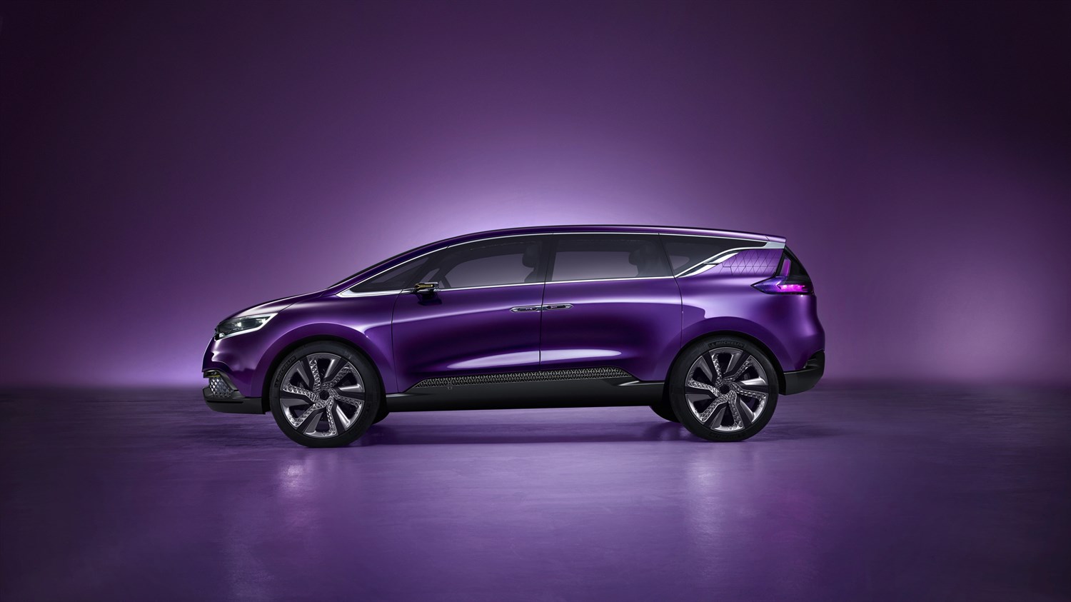 Renault INITIALE PARIS Concept Exterior Design Side View